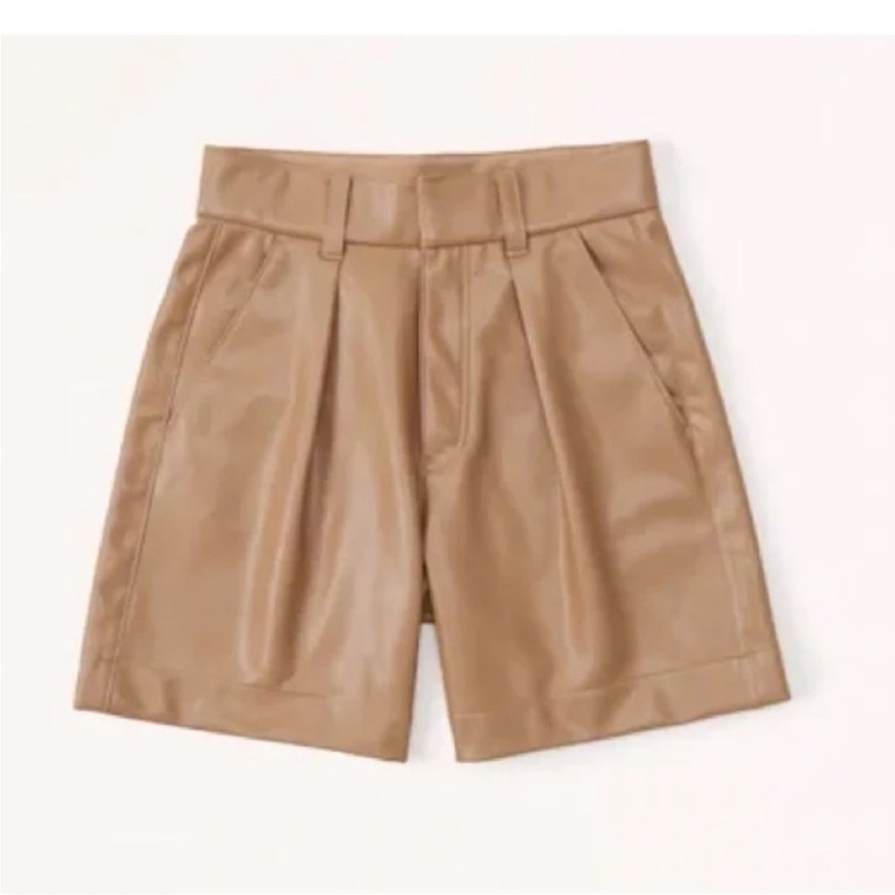 Abercrombie High Rise Leather Shoets